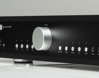 Wzmacniacz zintegrowany Musical Fidelity B1xi – powrót legendy w nowoczesnej odsłonie 