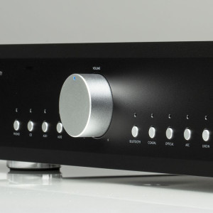 Wzmacniacz zintegrowany Musical Fidelity B1xi – powrót legendy w nowoczesnej odsłonie 