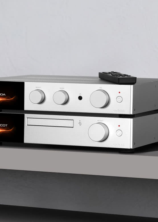 Nowe flagowce Audiolaba - wzmacniacz 9000A i transport 9000CDT