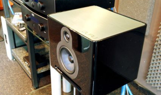 Prezentacja kolumn marki Guru w salonie Q21