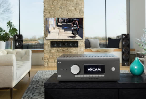 Amplituner Arcam AV AVR5