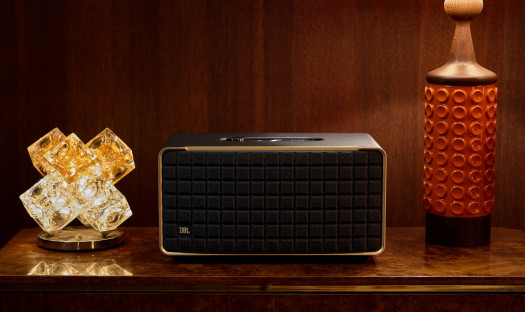 Głośnik bezprzewodowy JBL Authentics 500 - nowe technologie w retro obudowie