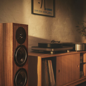 Contour Legacy - limitowana edycja 2.5-drożnych kolumn Dynaudio 