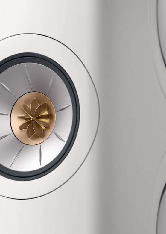 Odsłuchy kolumn KEF LS60 Wireless w salonie Q21