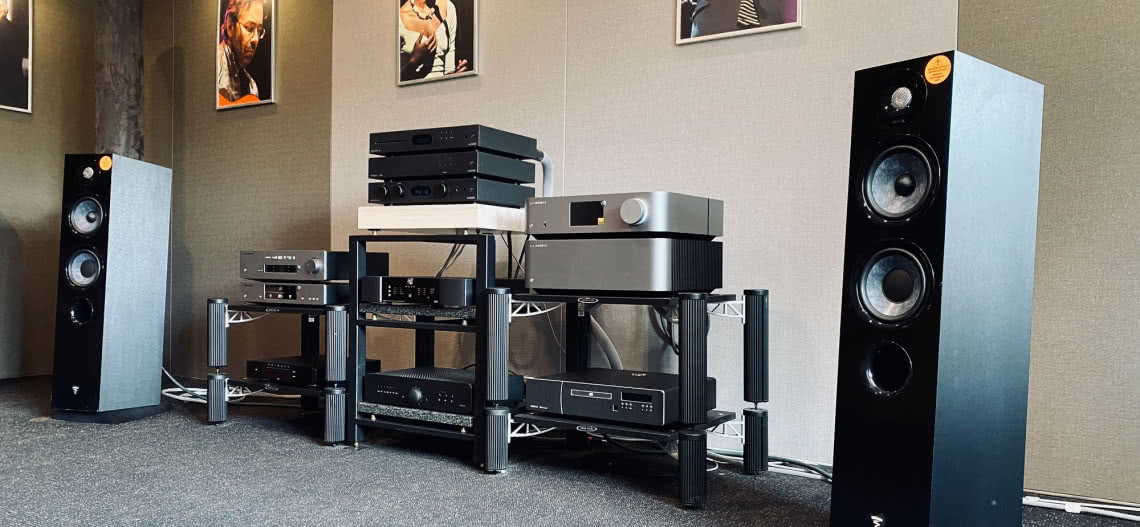 Q21 poleca zestaw do średniej wielkości pokoju - Audiolab i Focal Chora