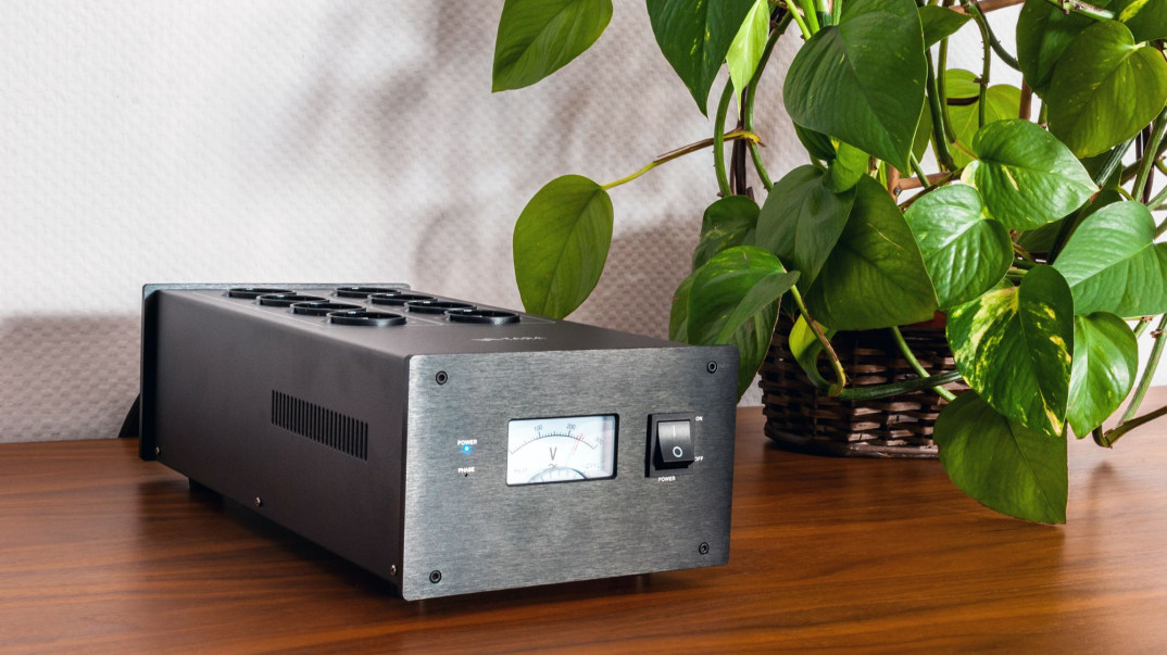 Kondycjoner sieciowy TAGA Harmony PC-5000