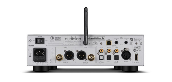 Audiolab D9 - tylna ścianka