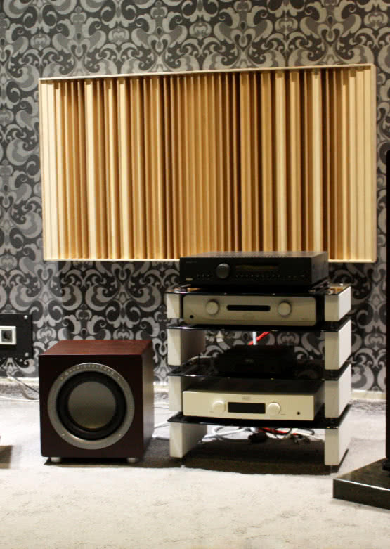 Prezentacja najnowszego subwoofera firmy Audiovector model QR w salonie Hifistation