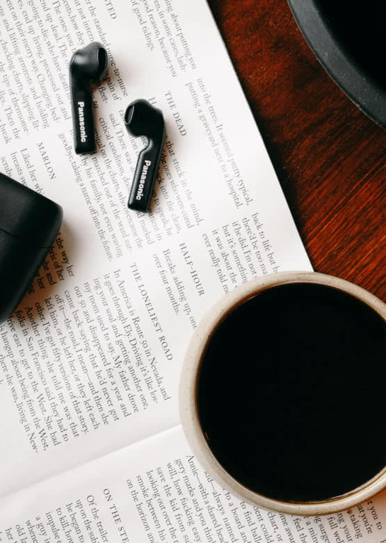 Nowe słuchawki douszne Panasonic RZ-B100W