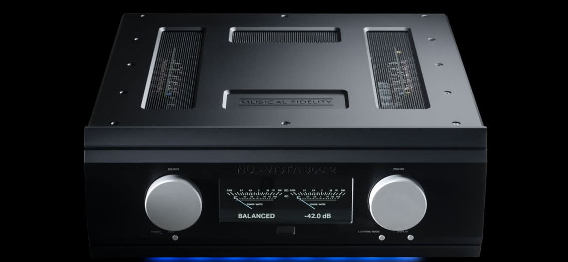 Nowości Musical Fidelity - wzmacniacz NuVista 800.2 i monitory  LS5/9
