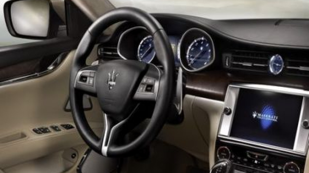 System premium audio w Maserati Quattroporte