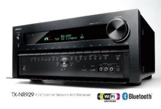 Amplituner wielokanałowy ONKYO TX-NR929 w salonie Q21