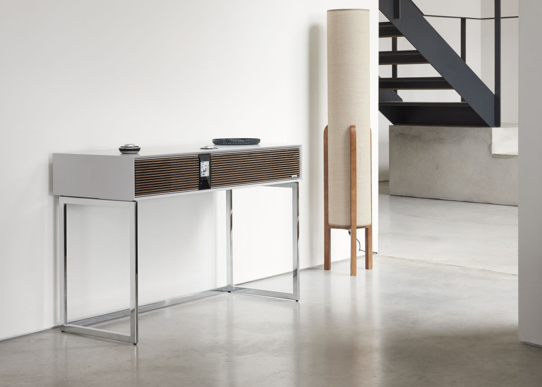 Konsola hi-fi Ruark R810 - nowoczesne technologie w modernistycznej obudowie