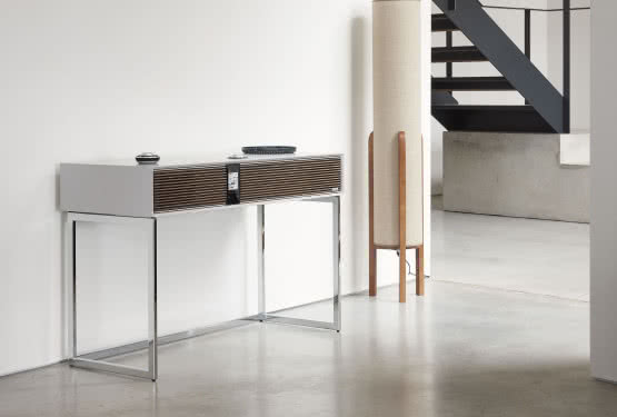 Konsola hi-fi Ruark R810 - nowoczesne technologie w modernistycznej obudowie