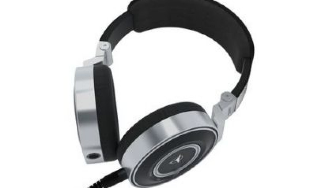 AKG Tiësto K267