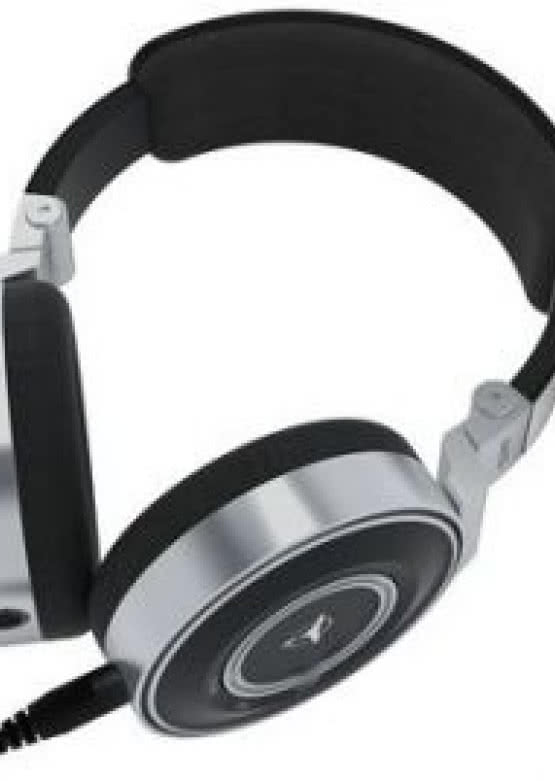 AKG Tiësto K267