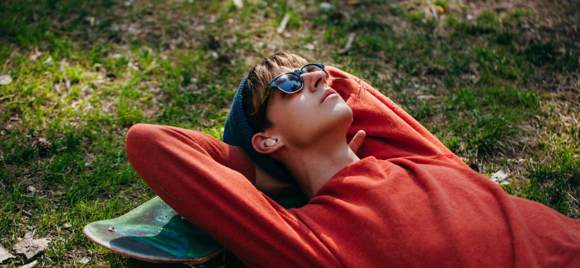 Słuchawki JBL Wave Buds - odporne na wodę i kurz, i pracują 32 godziny 