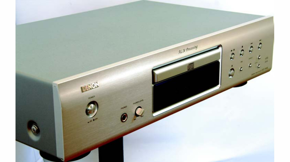 DCD-700AE + PMA-700AE