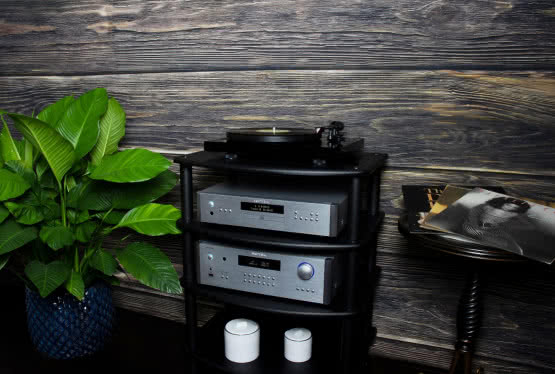 Trzy wzmacniacze Rotel w wersji MkII