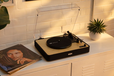 Od gramofonu po głośniki przenośne - 6 nowych produktów House of Marley