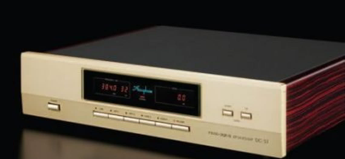 Accuphase DC-37 i E-470