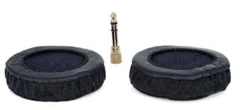 W zestawie jest między innymi dodatkowy komplet poduszek
z weluru (te założone fabrycznie są skórzane).