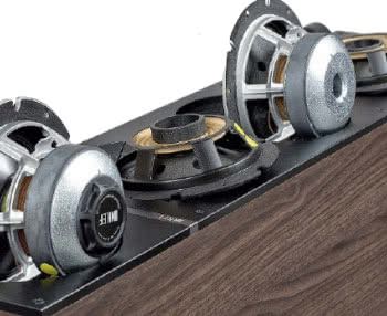 Czy obudowa z membraną bierną to obudowa zamknięta?