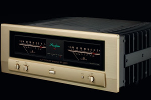 Accuphase P-4500