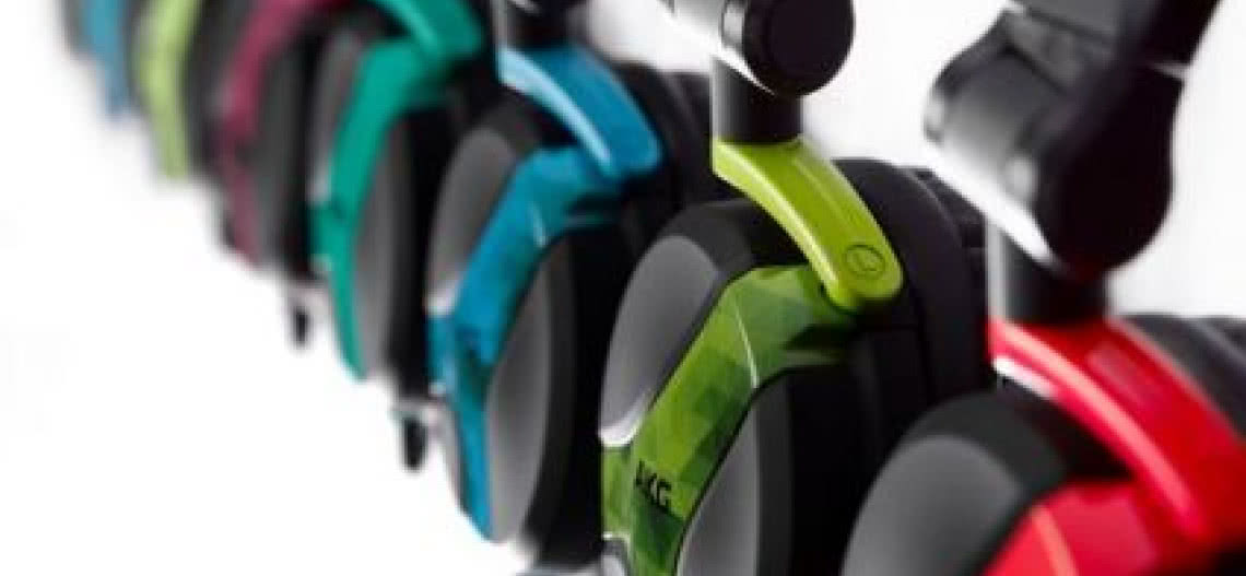 Nowe, bo kolorowe słuchawki AKG K518