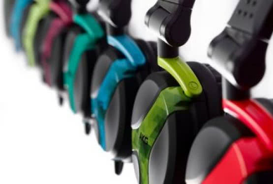 Nowe, bo kolorowe słuchawki AKG K518
