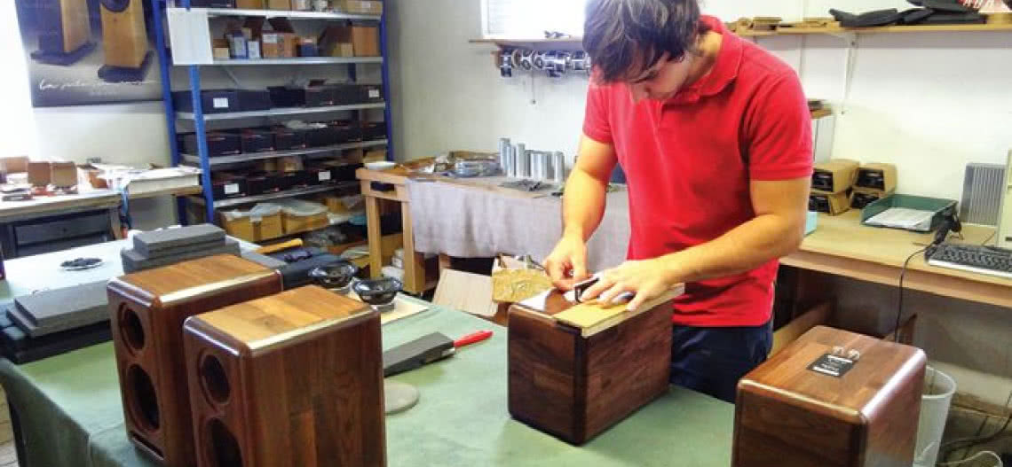 Audio w fabryce Xaviana, czyli huczy robota w starym młynie