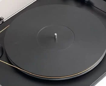 Napęd gramofonu paskowy czy bezpośredni - czy któryś jest lepszy?