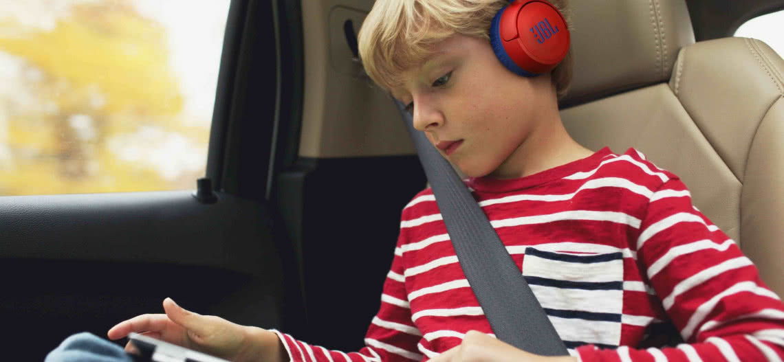 JBL tym razem dla dzieci - słuchawki Jr 310 BT