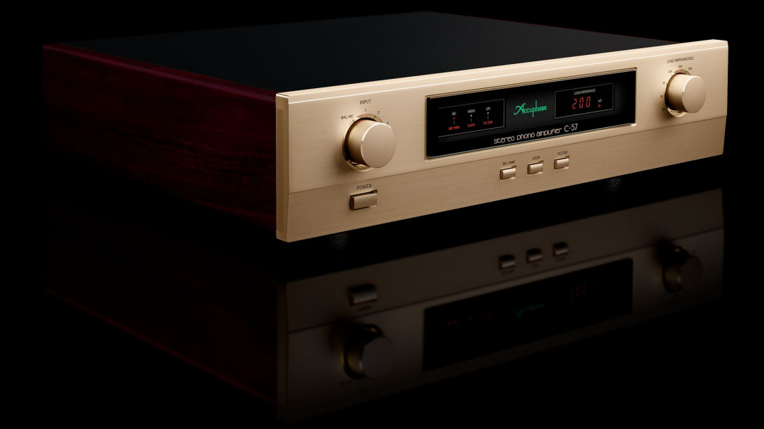 Accuphase C-57 - nowy referencyjny przedwzmacniacz gramofonowy