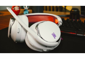 Quantum 950 Wireless, czyli nowy zestaw JBL dla graczy