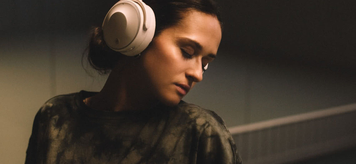 Nowe słuchawki Yamaha YH-E700A