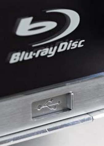 Philips z USB
odczytuje niemal
wszystko,
włącznie
z HD. Trzeba
tylko uporać
się z niewygodnym
maskowaniem
złącza.