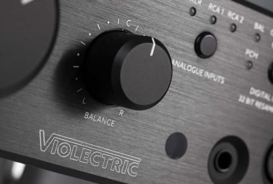 Przetwornik cyfrowo-analogowy Violectric DHA V590 