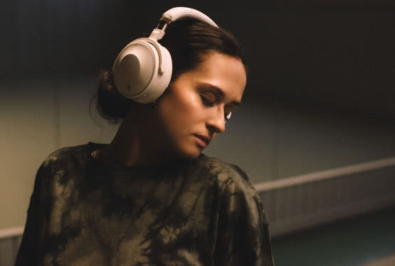 Nowe słuchawki Yamaha YH-E700A