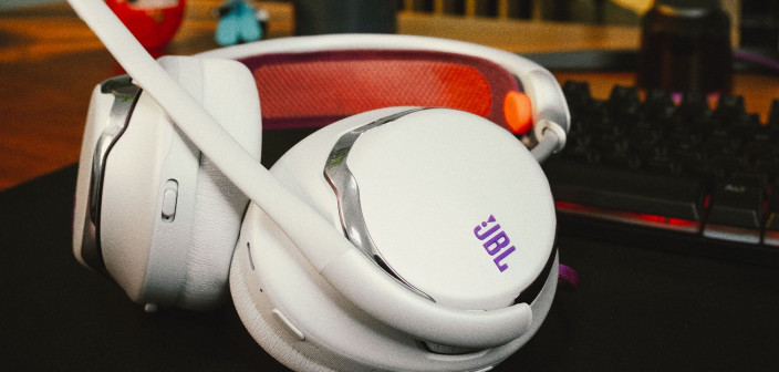 Quantum 950 Wireless, czyli nowy zestaw JBL dla graczy