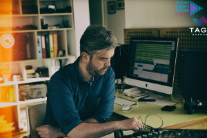 Mikołaj Bugajak, czyli NOON, zagra na Audio Video Show 2019