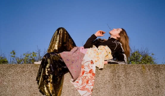 Karolina Czarnecka prezentuje nowy klip i rusza w trasę