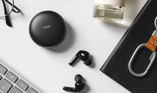Słuchawki bezprzewodowe LG TONE Free z etui usuwającym bakterie