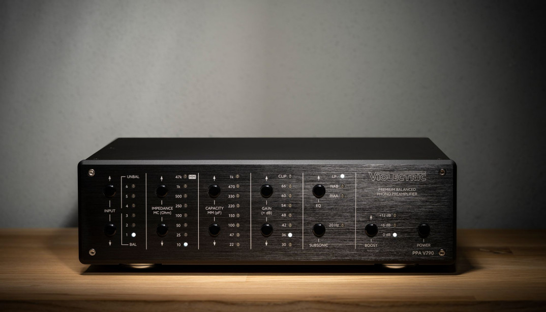 Przedwzmacniacz gramofonowy Violectric PPA V790