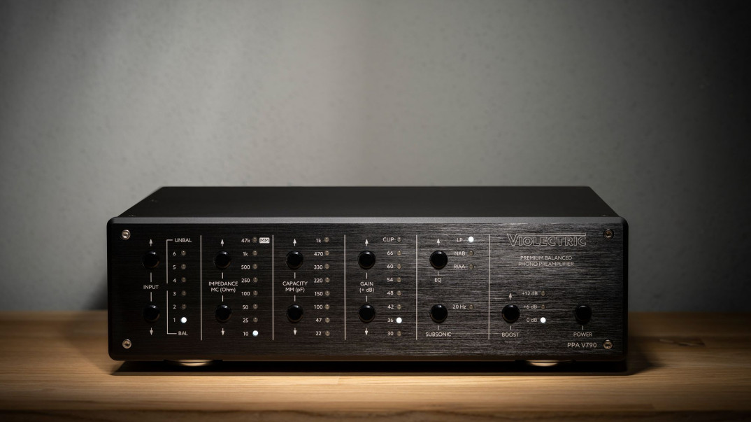Przedwzmacniacz gramofonowy Violectric PPA V790