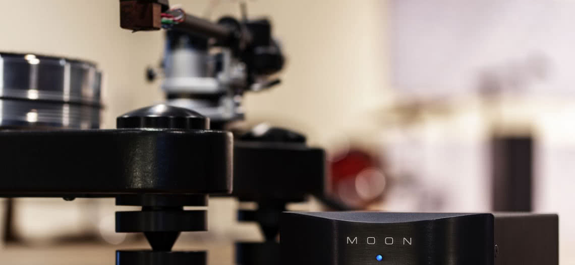 Nowy przedwzmacniacz gramofonowy 110LP v2 firmy Simaudio Moon