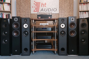 Tydzień z kolumnami podłogowymi i szkolenia z pomiarów akustyki pomieszczeń w HTaudio