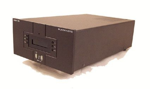 Prezentacja odtwarzacza strumieniowego Blacknote DSS30i Tube w Q21