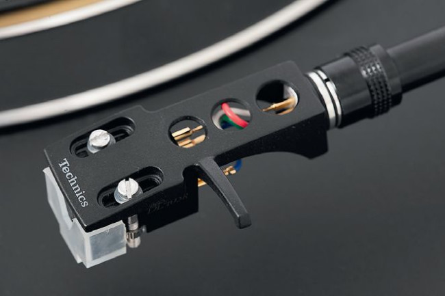 Główka jest dokręcana, można ją wymienić i przygotować zestawy z różnymi wkładkami.