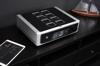 Wzmacniacz strumieniujący NAD Masters M33 w salonach Top Hi-Fi & Video Design